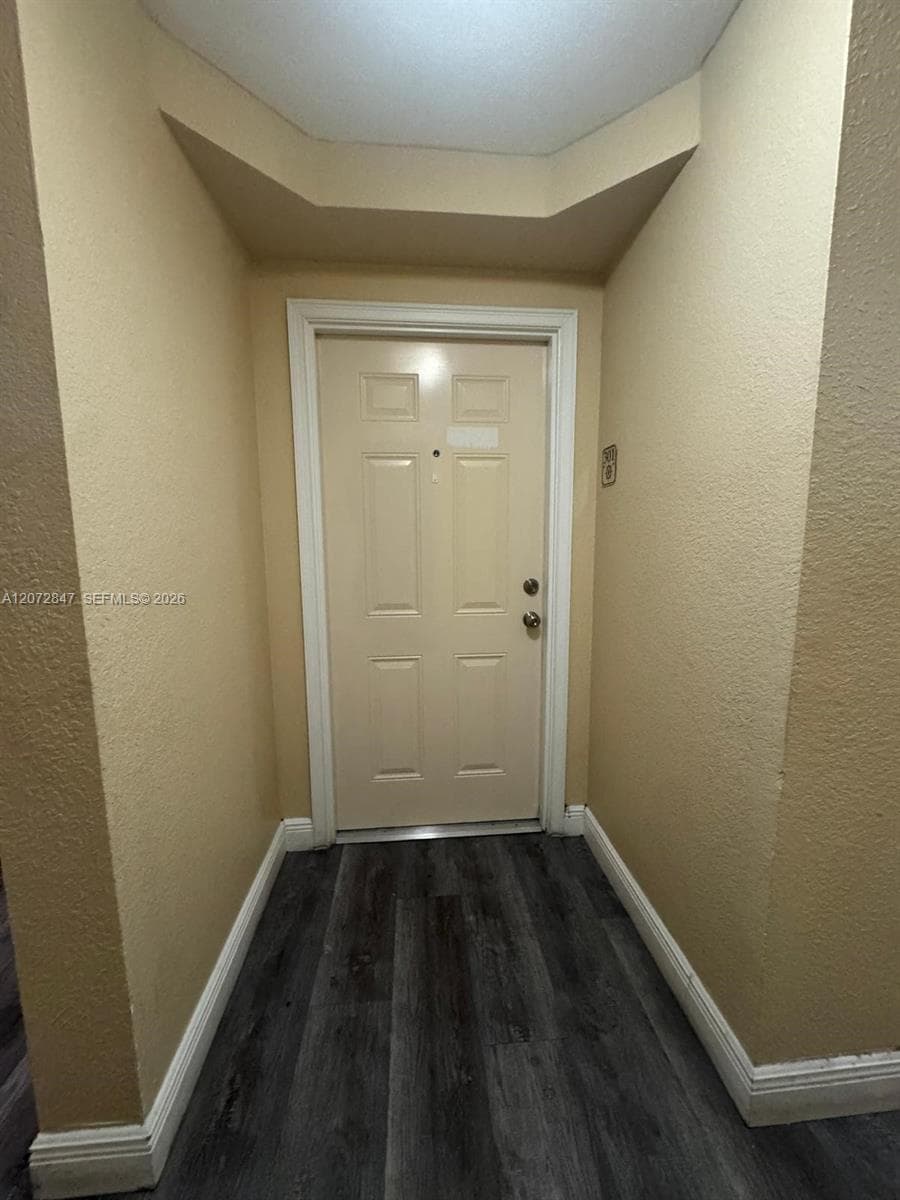 2415 NW 16th St Rd # 301-1, Miami, FL 33125
