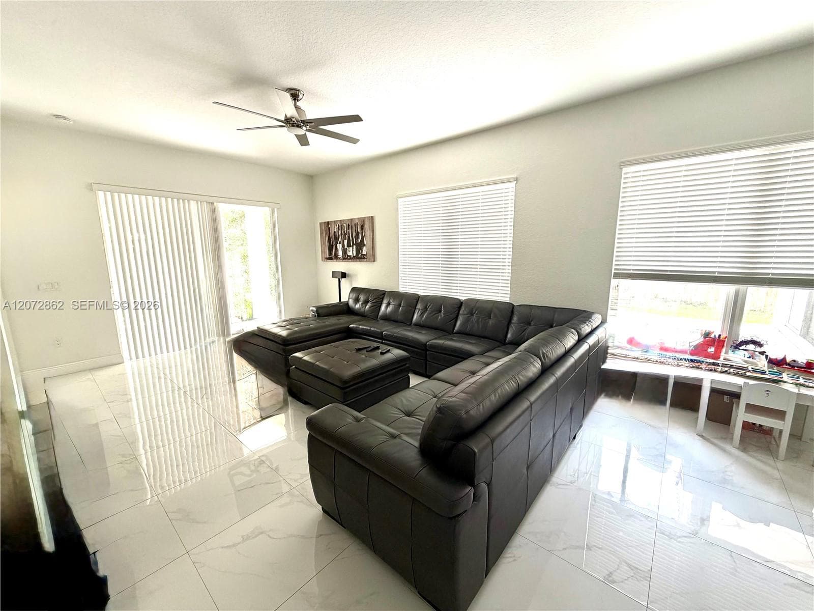16747 NW 10th St, Pembroke Pines, FL 33028 — zdjęcie 4