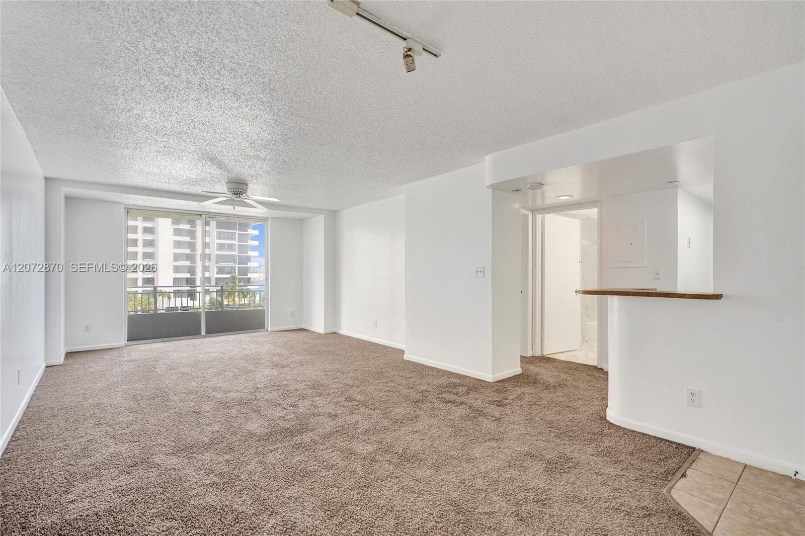 770 Claughton Island Dr # 709, Miami, FL 33131 — zdjęcie 2