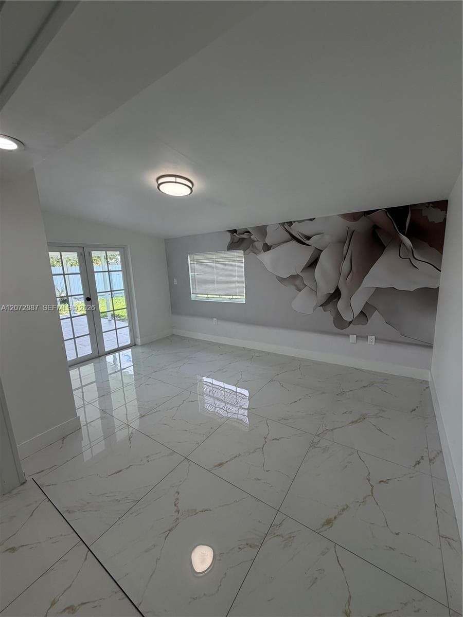 6480 W 13th Ave # NA, Hialeah, FL 33012