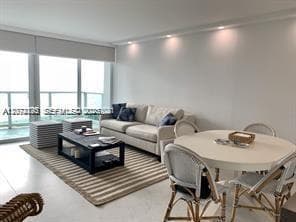 100 Bayview Dr # 2010, Sunny Isles Beach, FL 33160 — zdjęcie 4