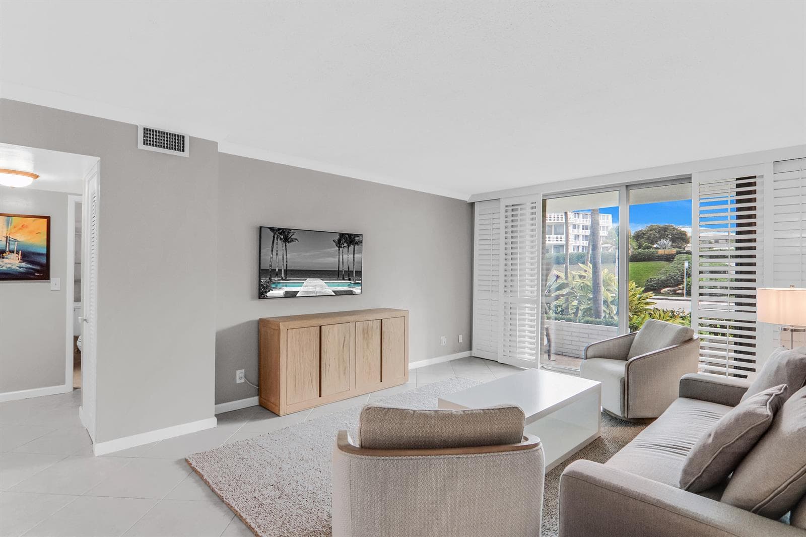 139 SUNRISE Avenue # 103, Palm Beach, FL 33480
