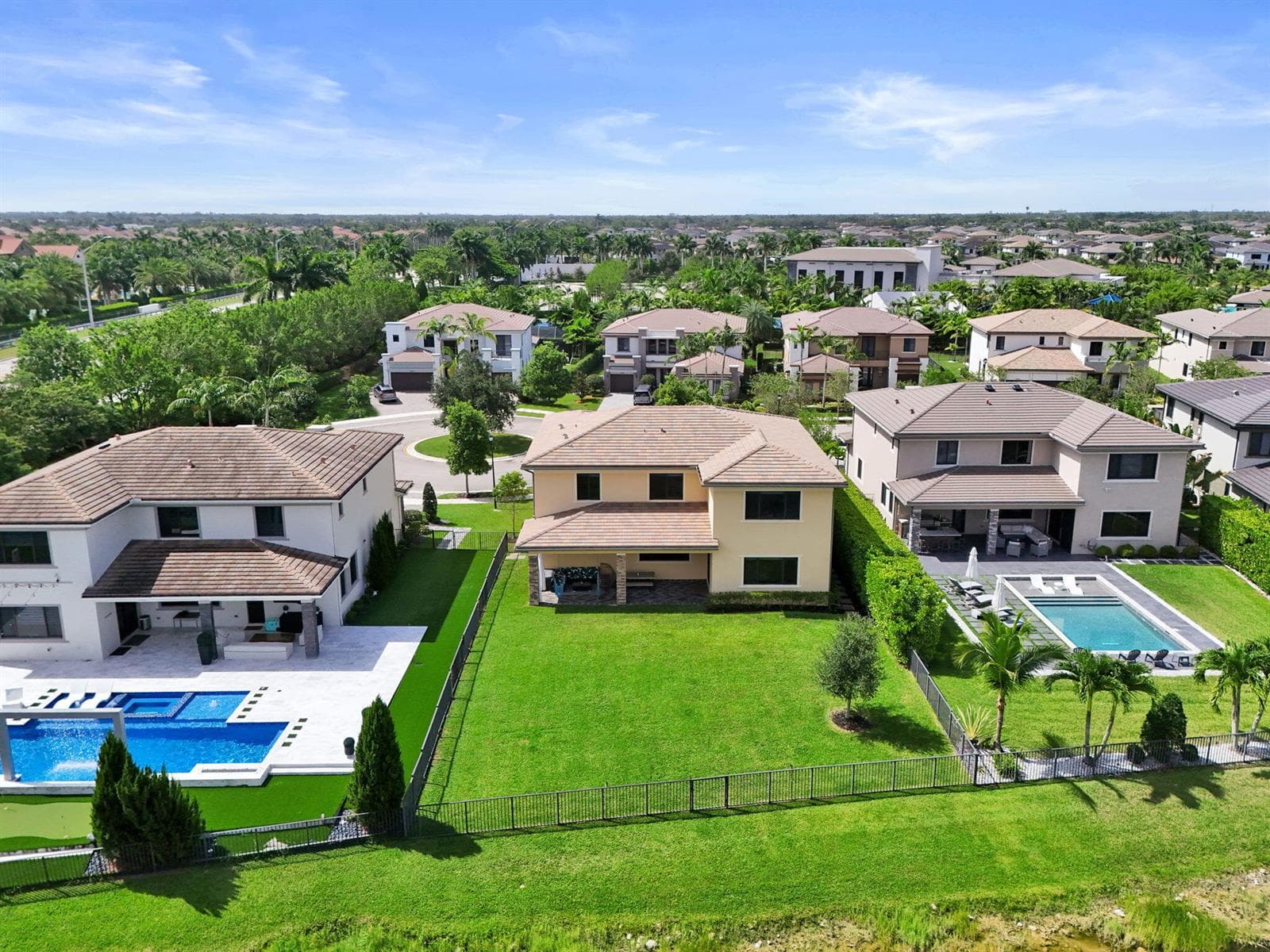 10423 COBALT Court, Parkland, FL 33076 — zdjęcie 2