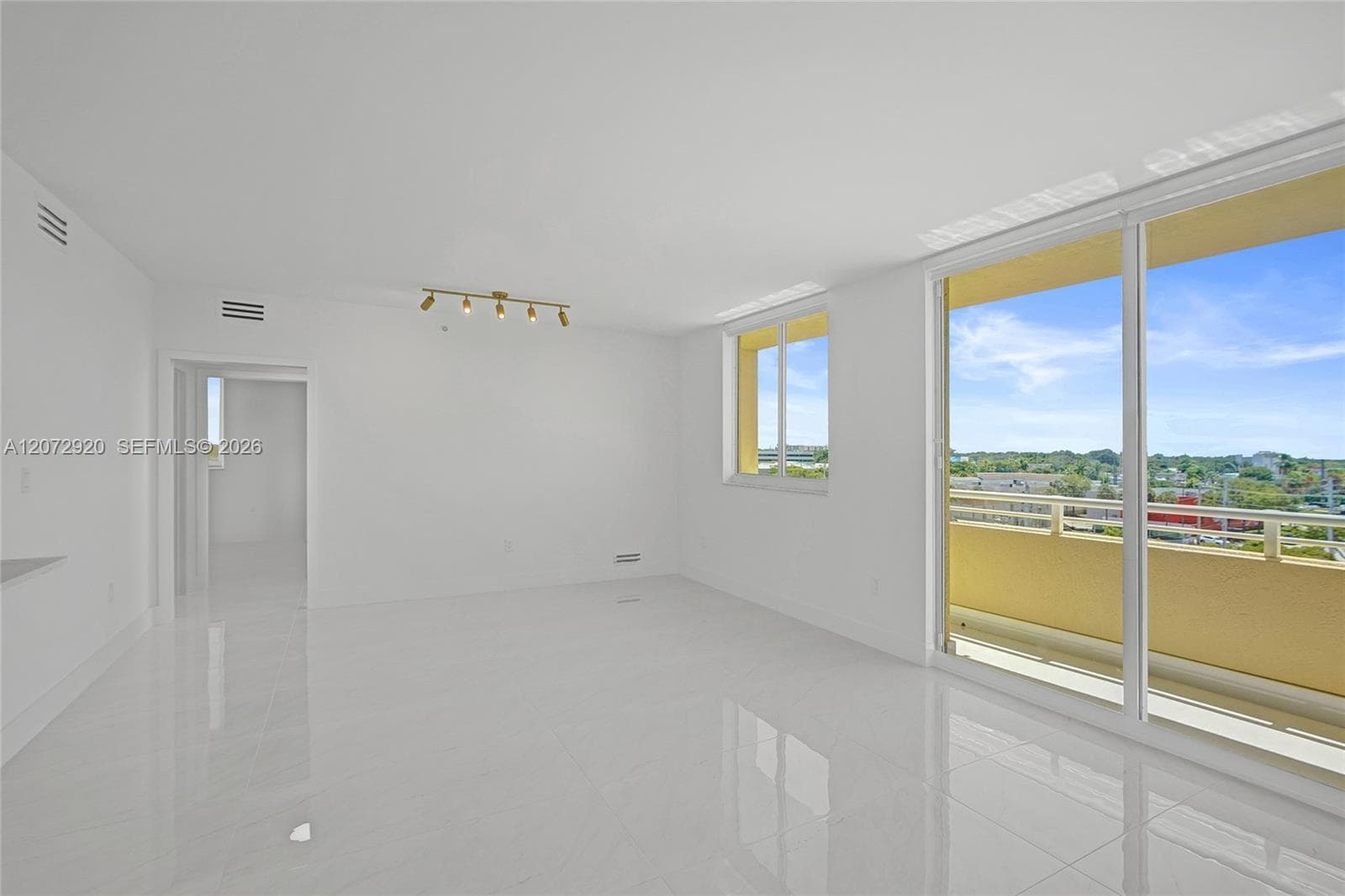 2775 NE 187th St # 514, Aventura, FL 33180 — zdjęcie 4