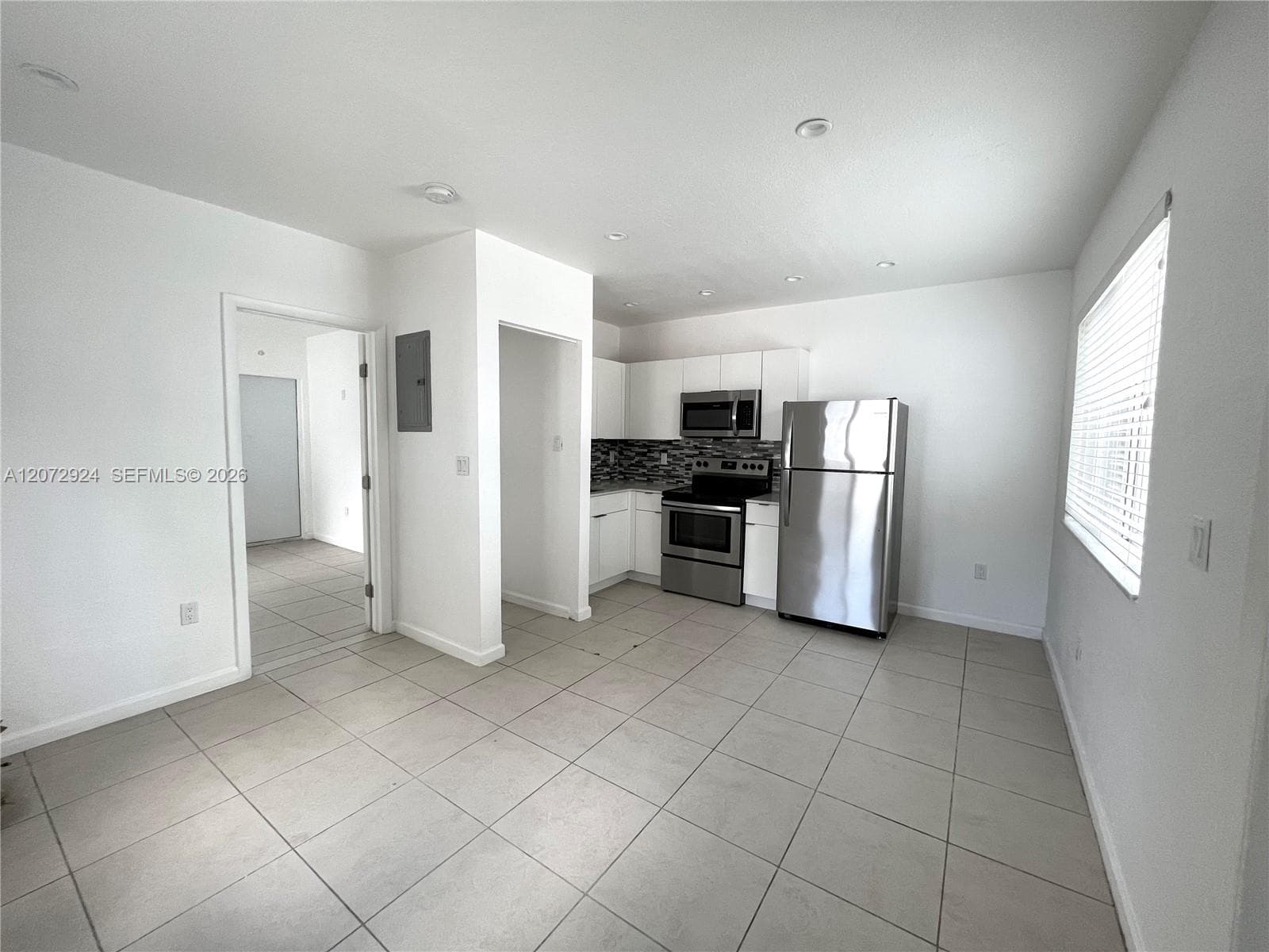 6331 NE 4th Ct # 1, Miami, FL 33138 — zdjęcie 5