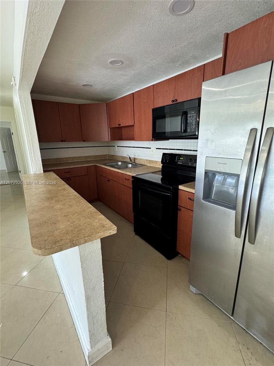 4530 NW 79th Ave # 2D, Doral, FL 33166 — zdjęcie 2