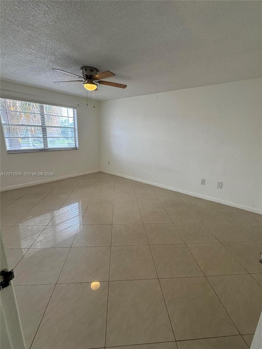 4530 NW 79th Ave # 2D, Doral, FL 33166 — zdjęcie 4