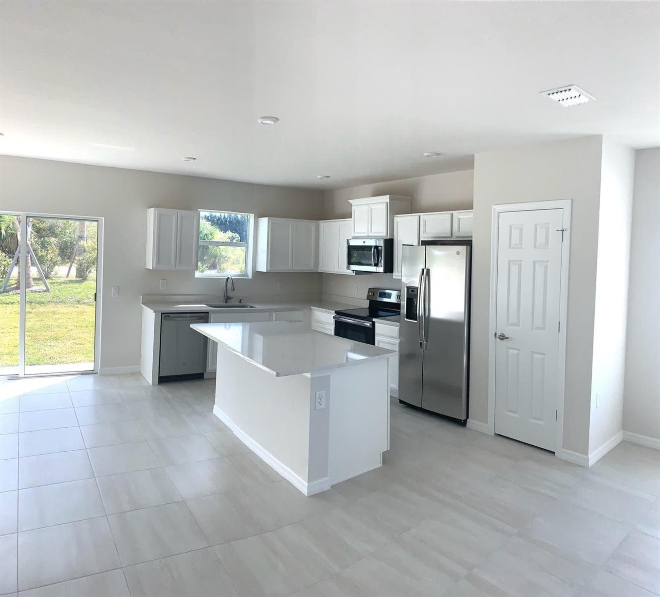 3804 LANCOVE Way, Fort Pierce, FL 34981 — zdjęcie 4
