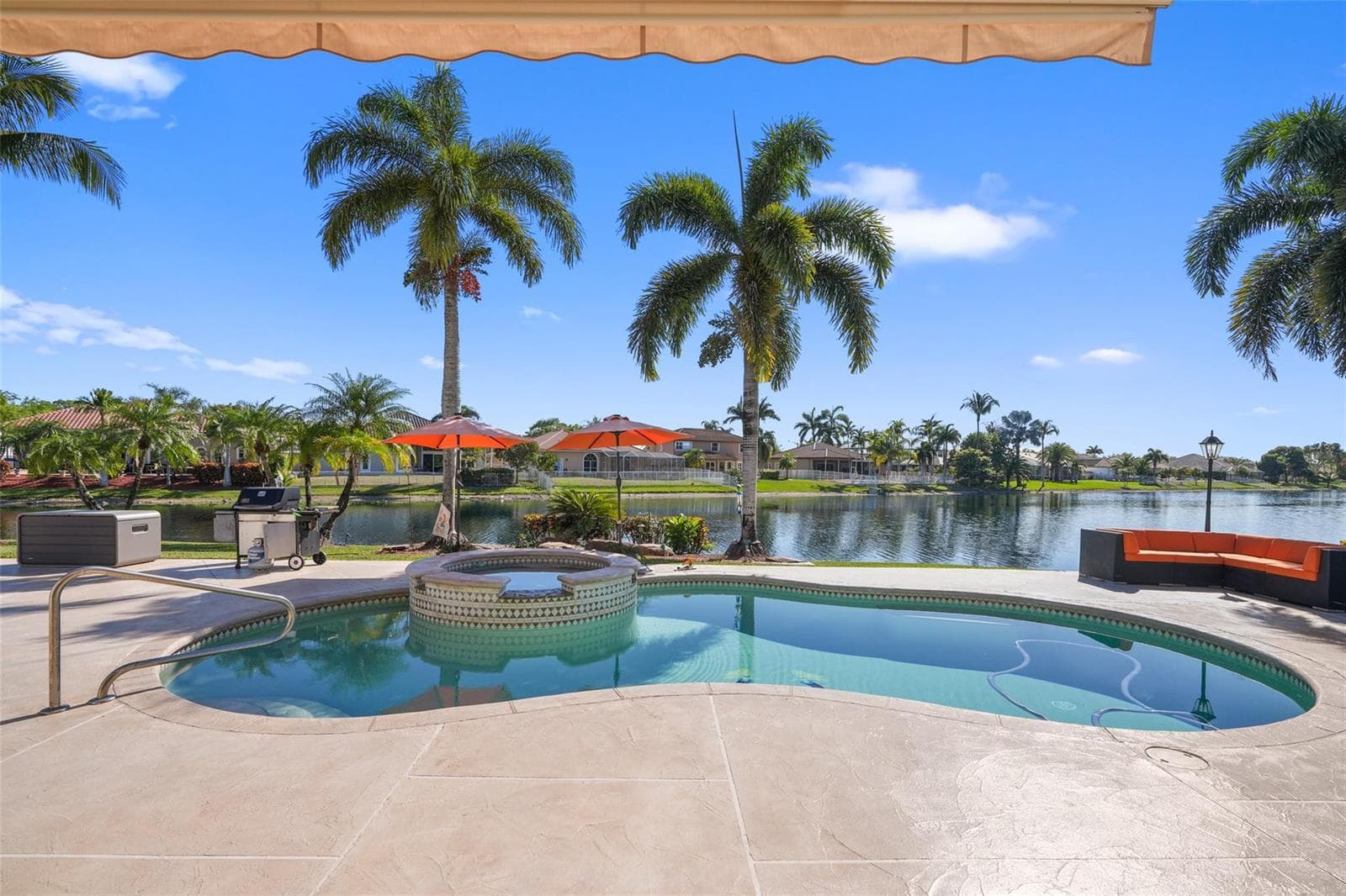 6691 Segovia Way, Pembroke Pines, FL 33331 — zdjęcie 4