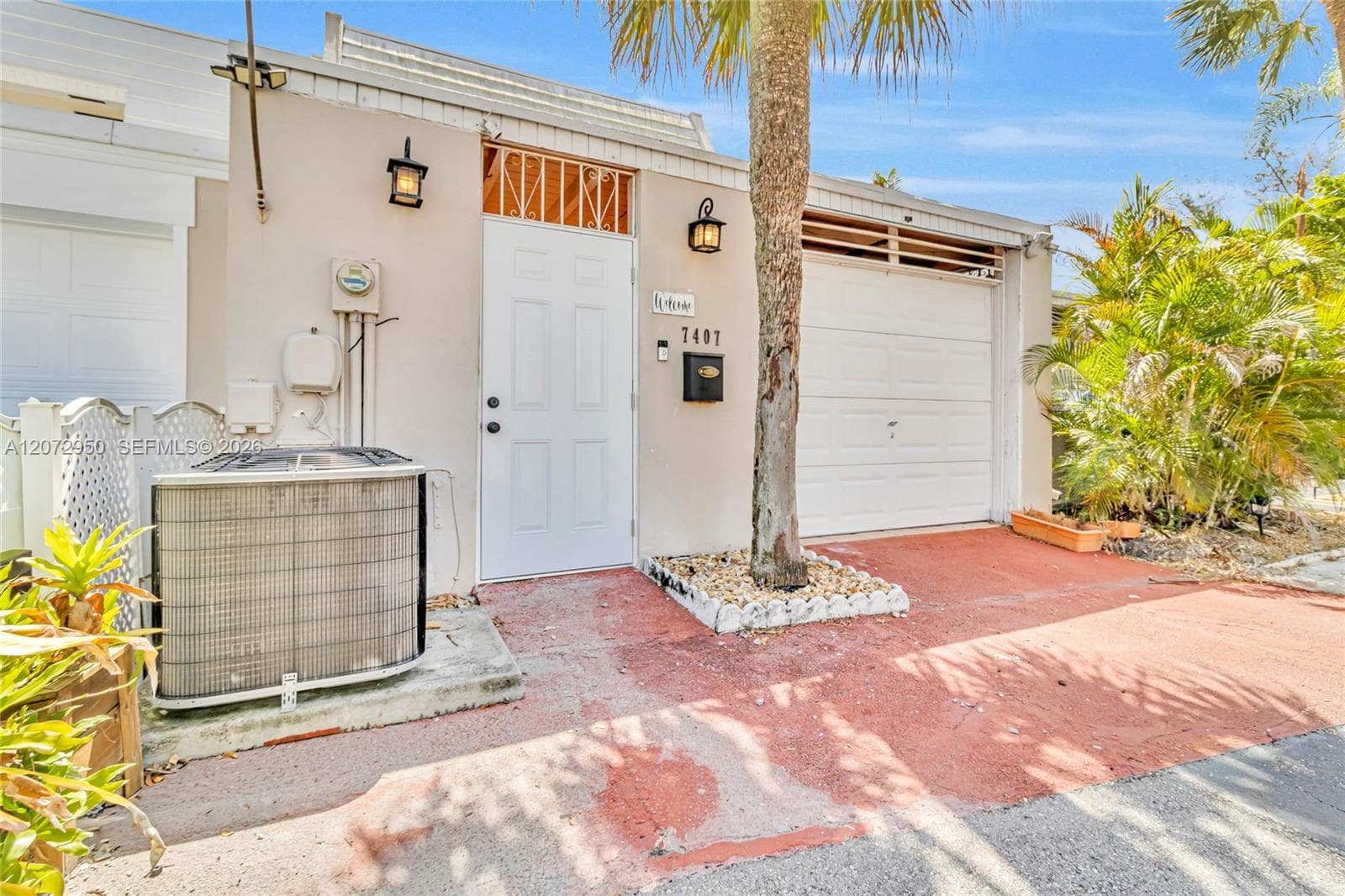 7407 Big Cypress Dr, Miami Lakes, FL 33014 — zdjęcie 3