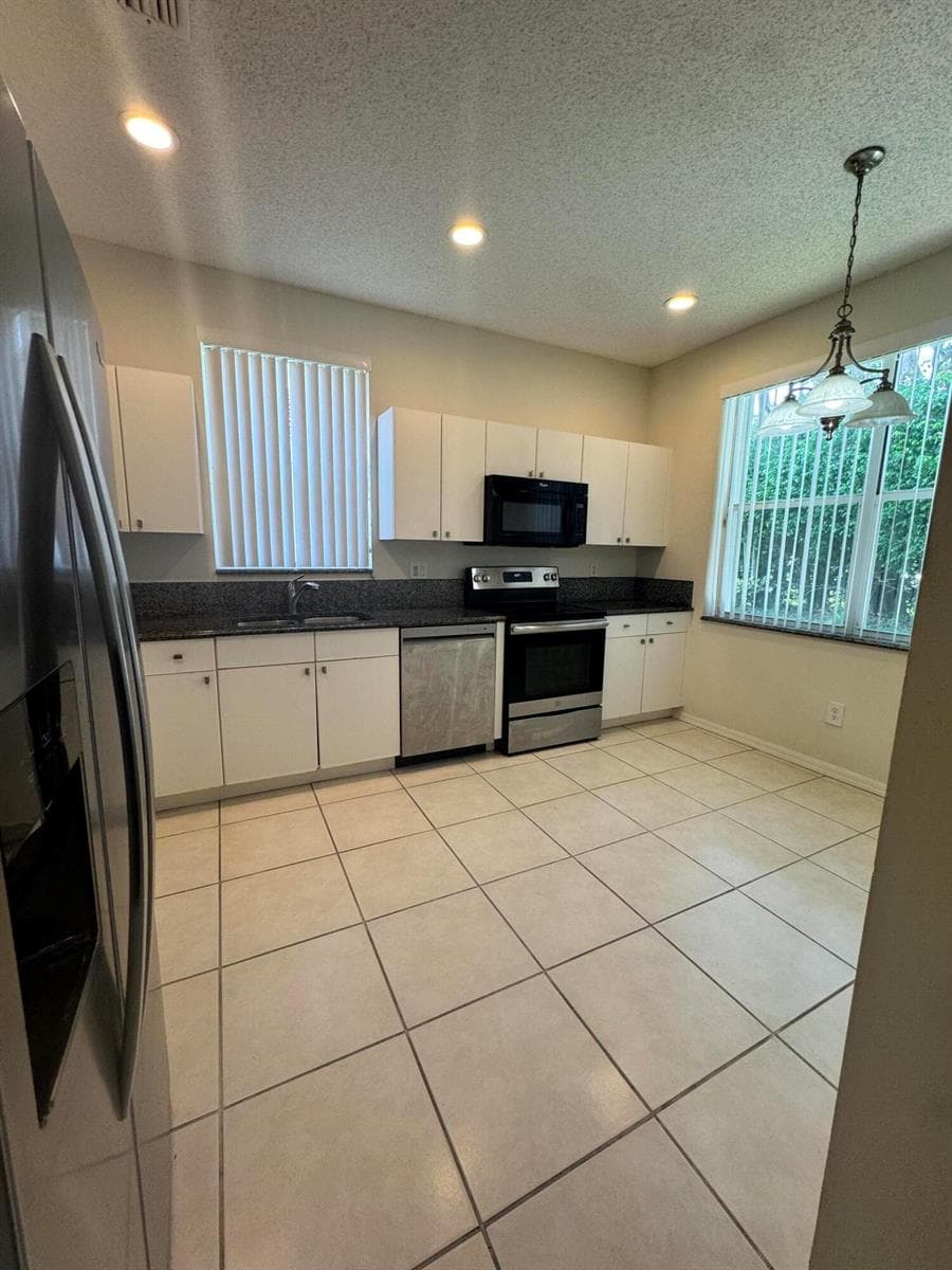10895 FILLMORE Drive, Boynton Beach, FL 33437 — zdjęcie 2
