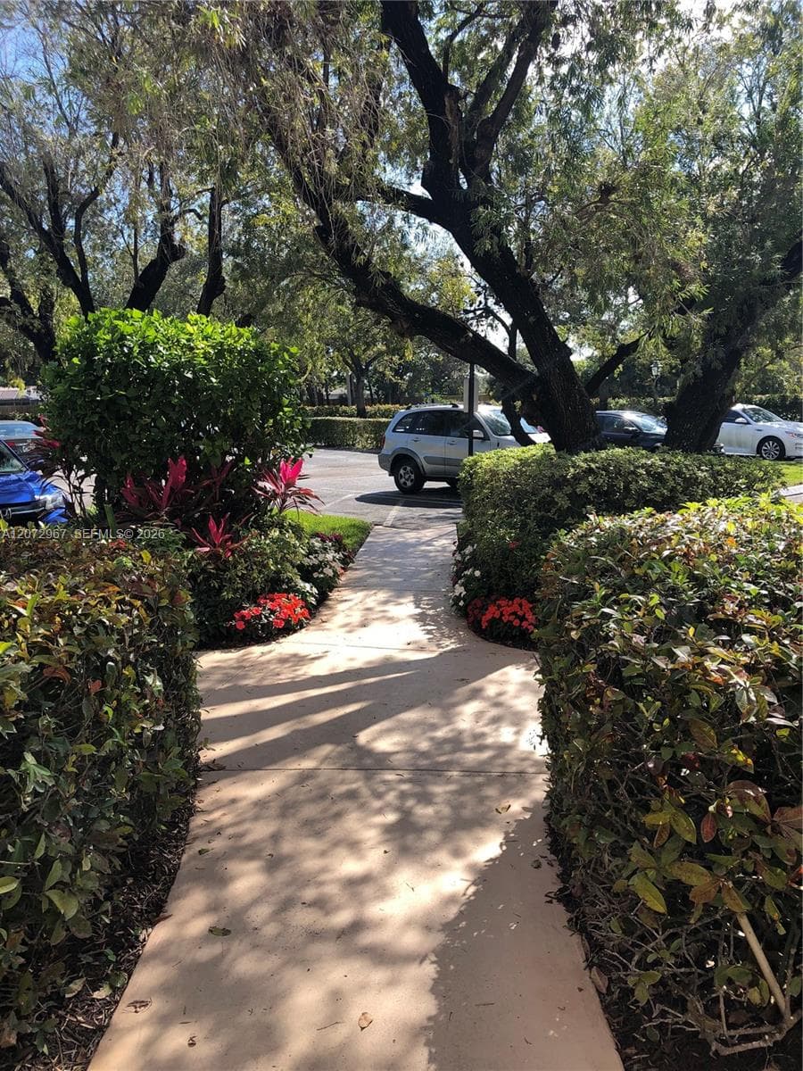 10001 W Atlantic Blvd # 327, Coral Springs, FL 33071