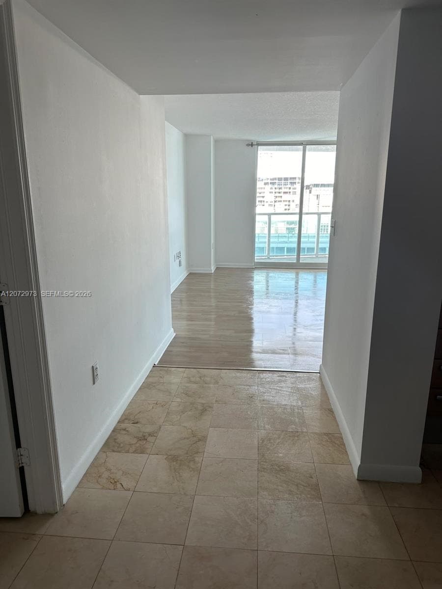 2101 Brickell Ave # 1902, Miami, FL 33129 — zdjęcie 3
