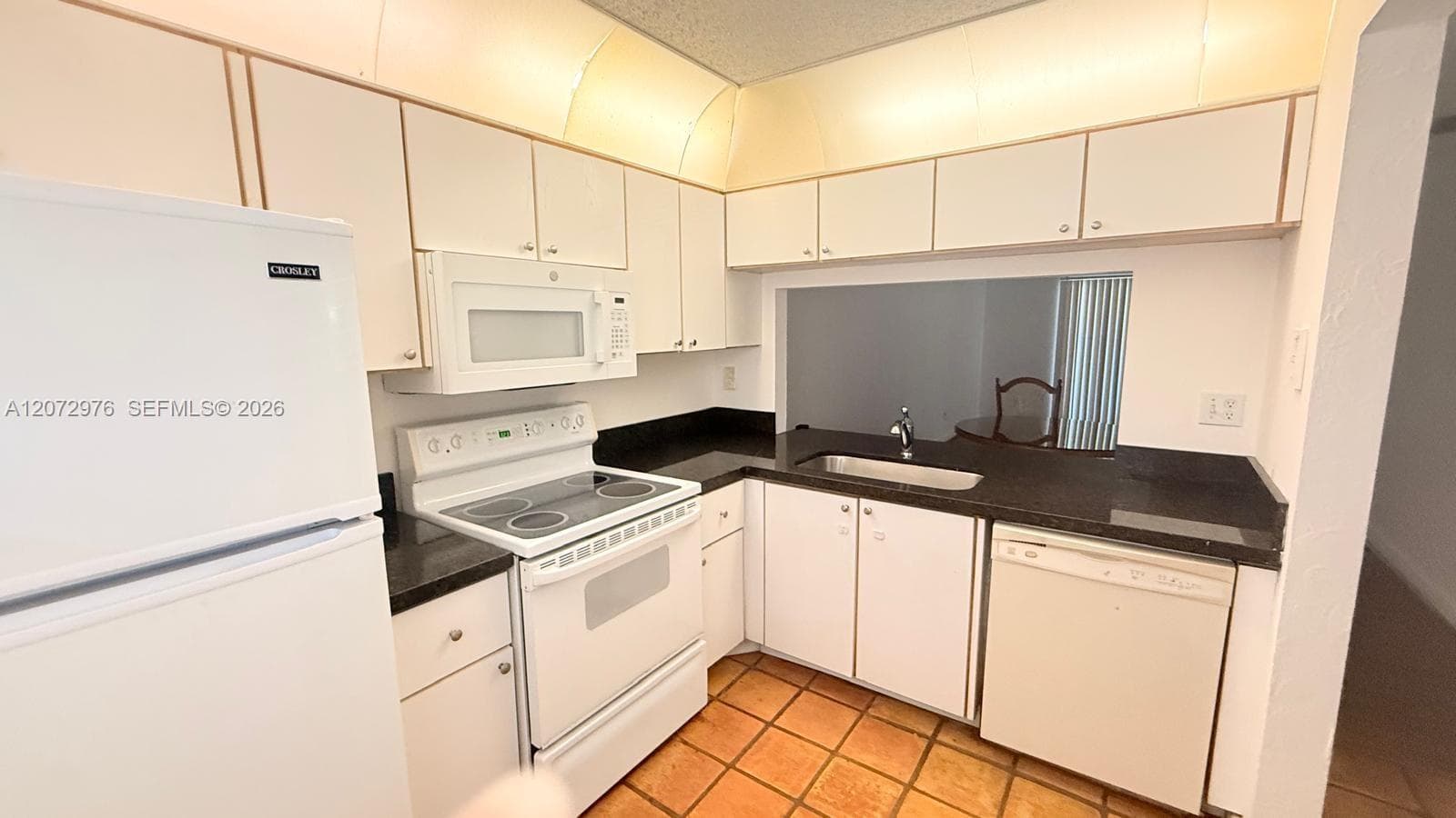 10452 NW 10th St # 203, Pembroke Pines, FL 33026 — zdjęcie 5