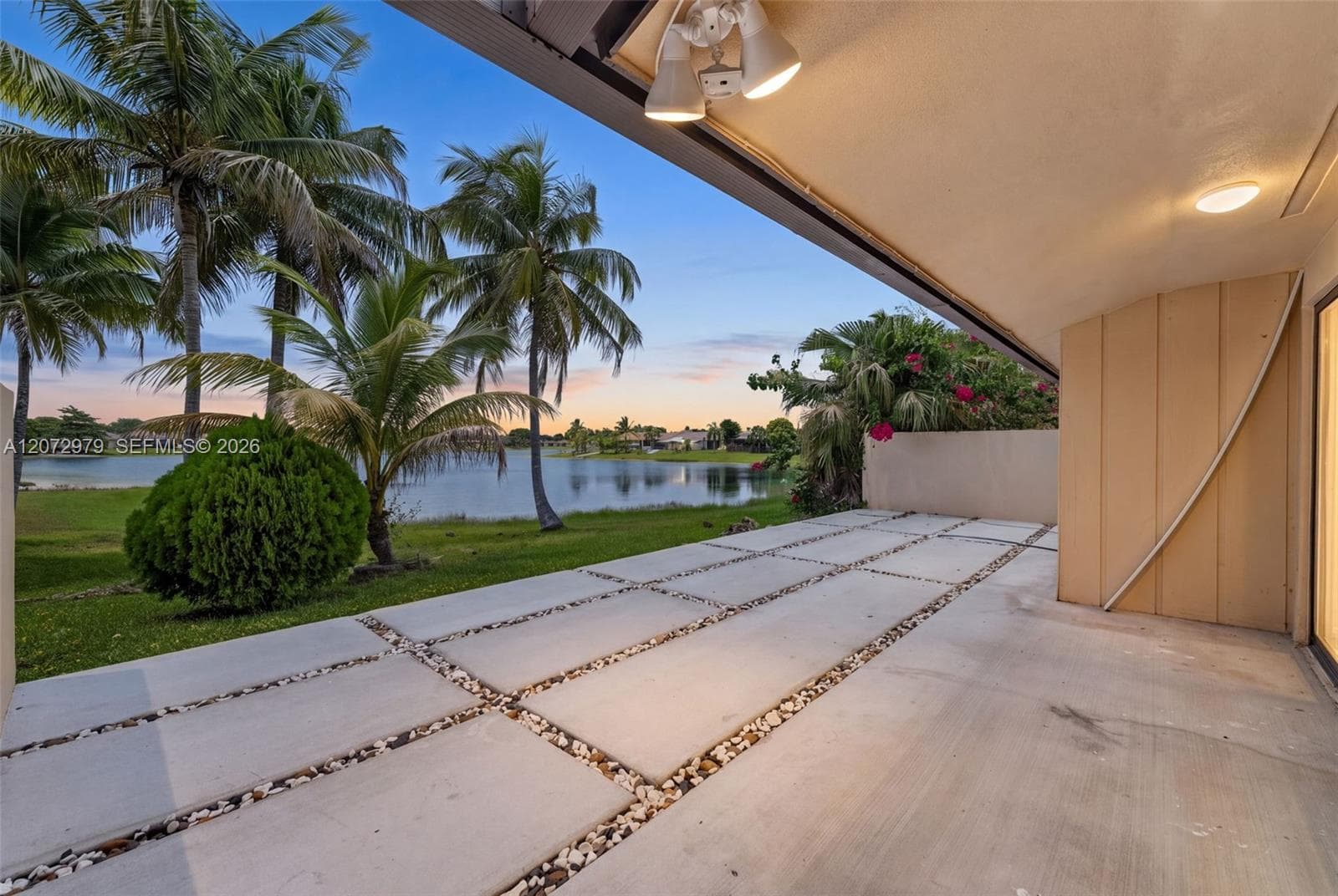 11916 SW 123rd Pl, Miami, FL 33186