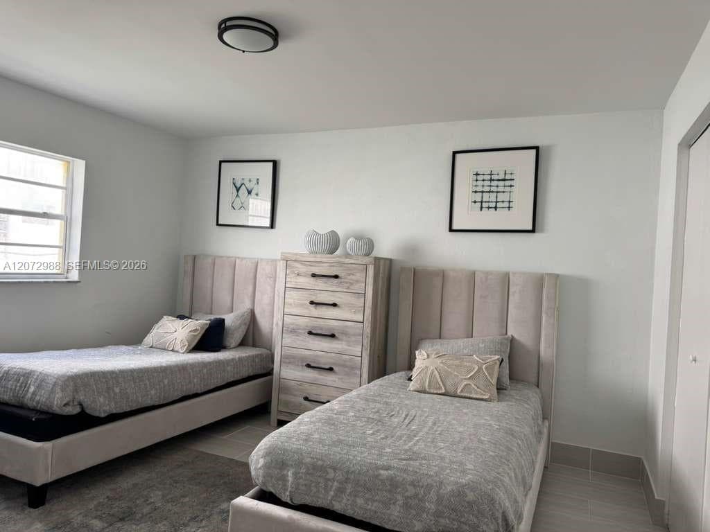 955 W 74 Street # 207, Hialeah, FL 33012 — zdjęcie 4