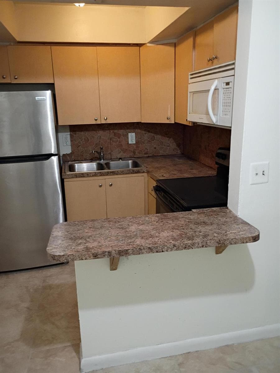 1845 NW 55TH Avenue # 4, Lauderhill, FL 33313 — zdjęcie 2