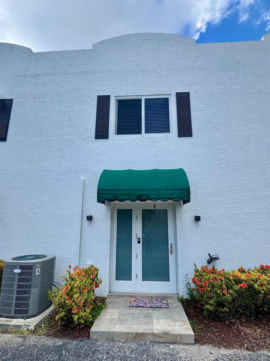 690 SE 23RD Avenue # 4, Pompano Beach, FL 33062 — zdjęcie 2