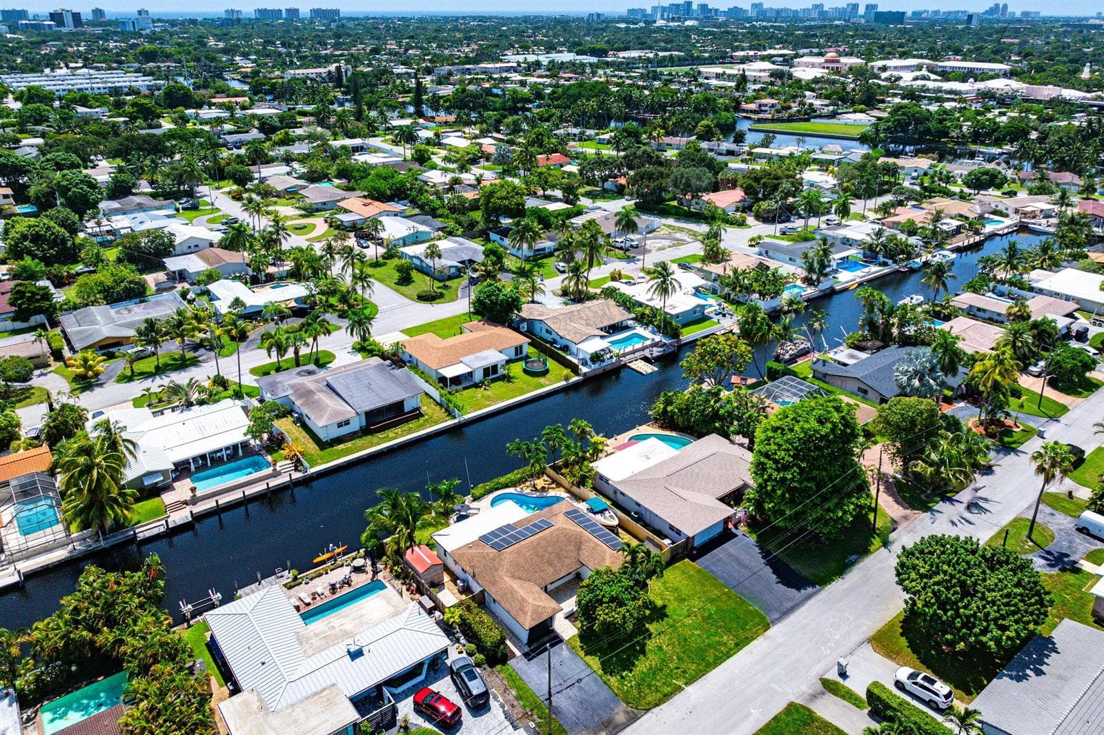 1620 SW 4TH Avenue, Pompano Beach, FL 33060 — zdjęcie 2