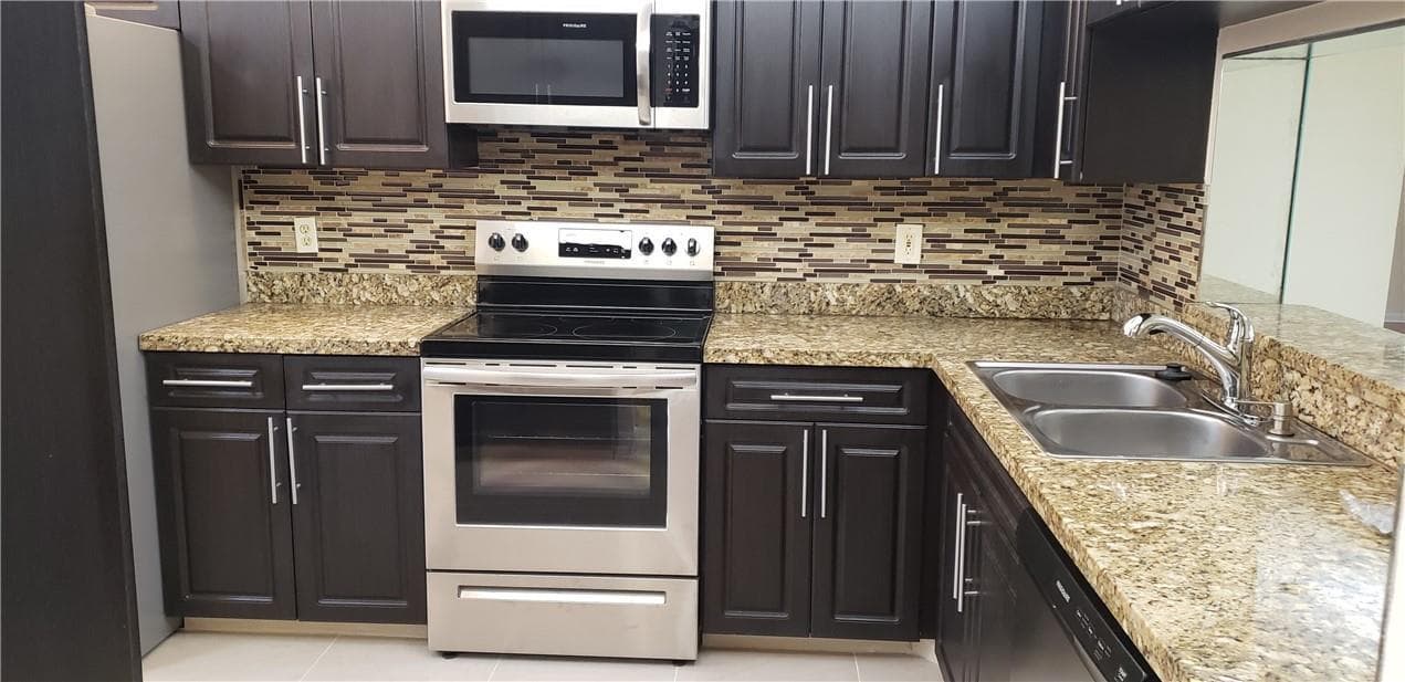 7050 NW 44TH Street # 403, Lauderhill, FL 33319 — zdjęcie 2