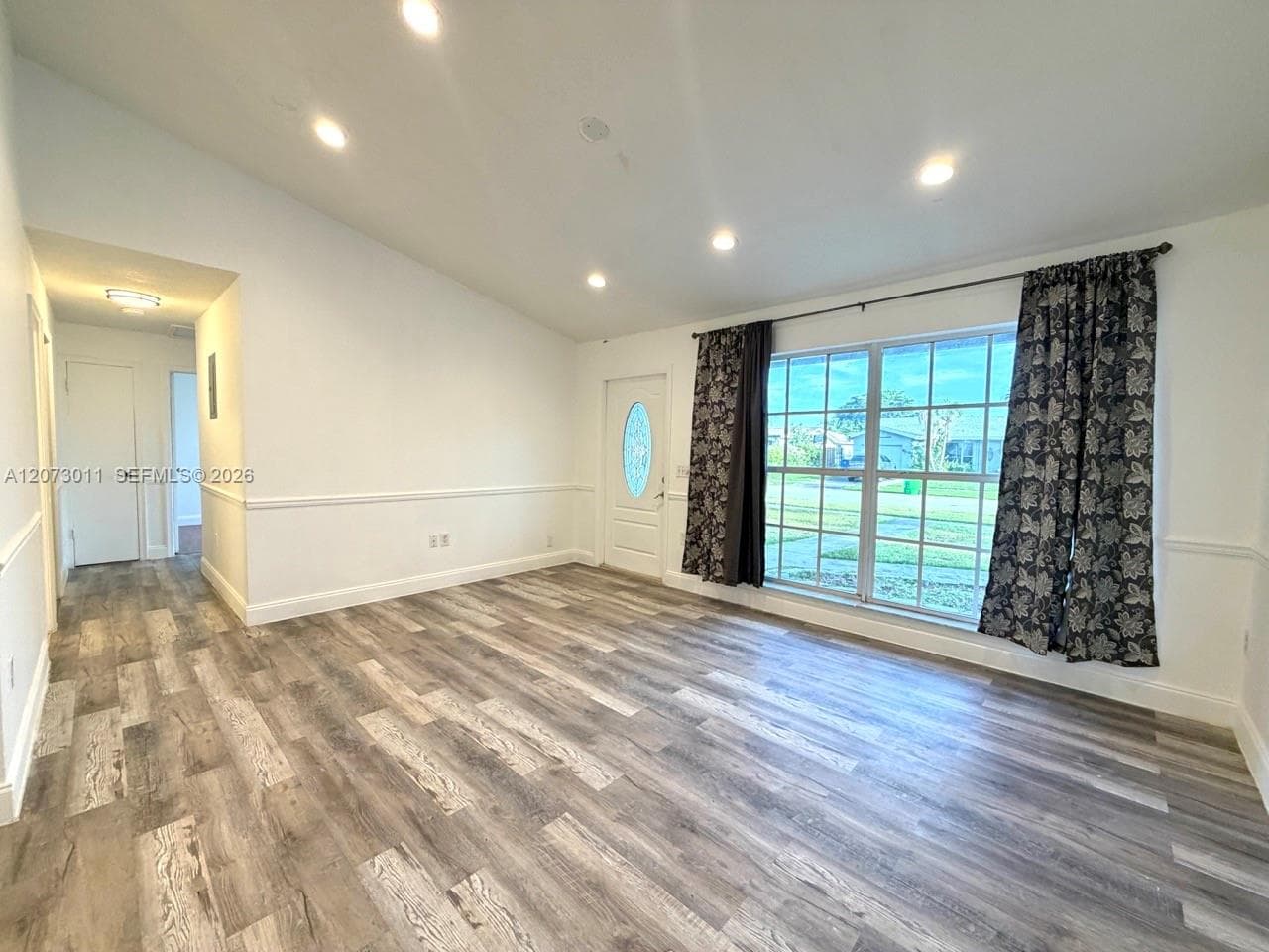 11641 NW 42nd St, Sunrise, FL 33323 — zdjęcie 2