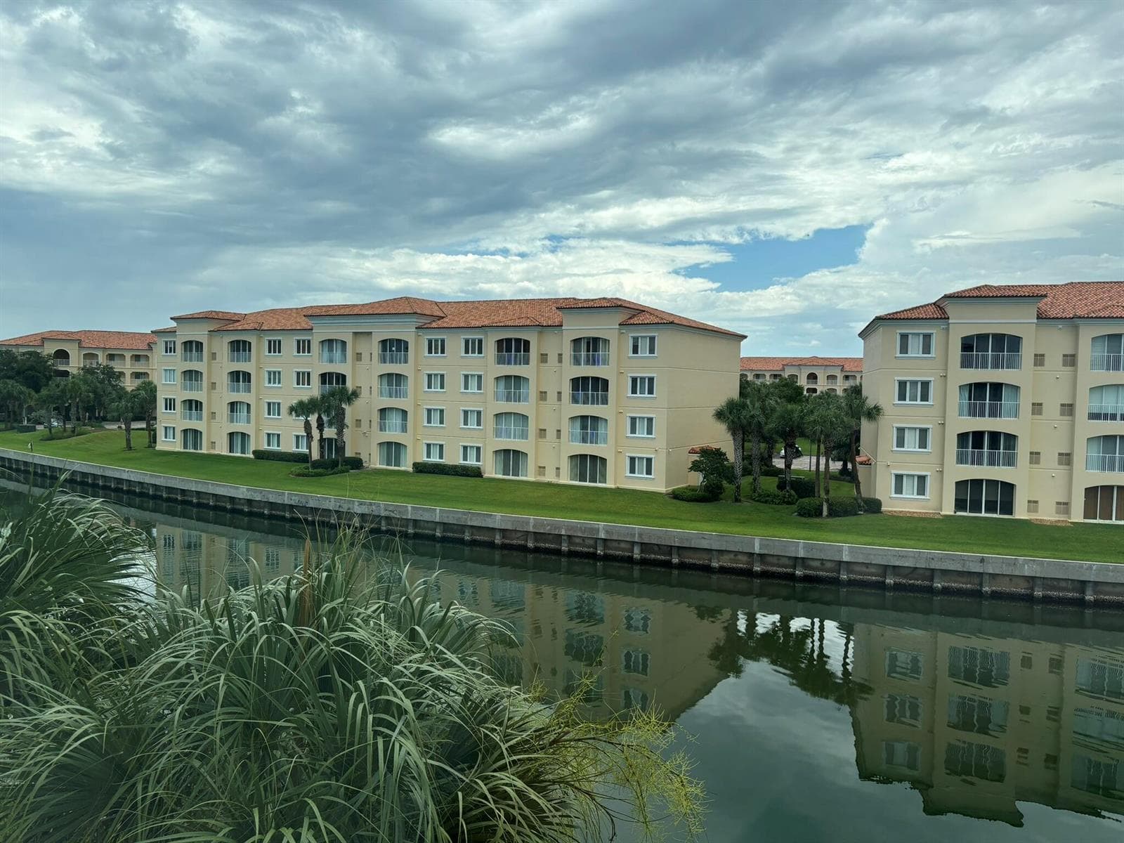 7 HARBOUR ISLE Drive E # 304, Fort Pierce, FL 34949 — zdjęcie 2