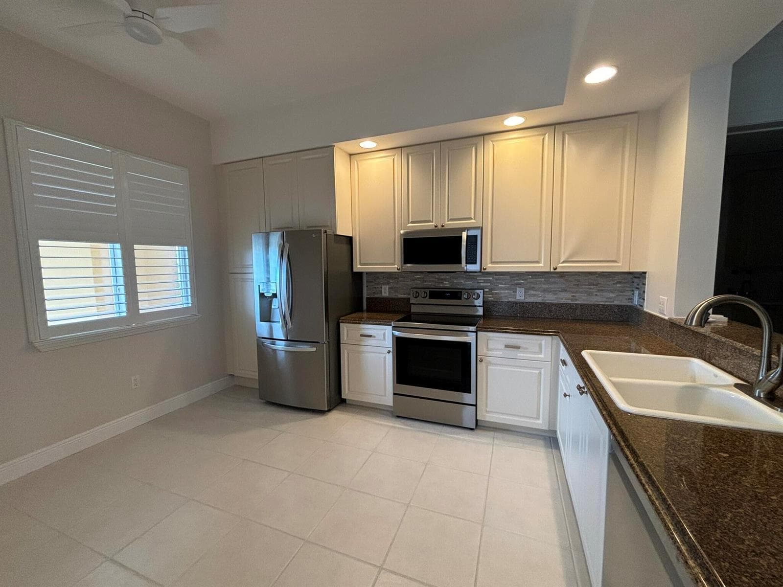 7 HARBOUR ISLE Drive E # 304, Fort Pierce, FL 34949 — zdjęcie 5