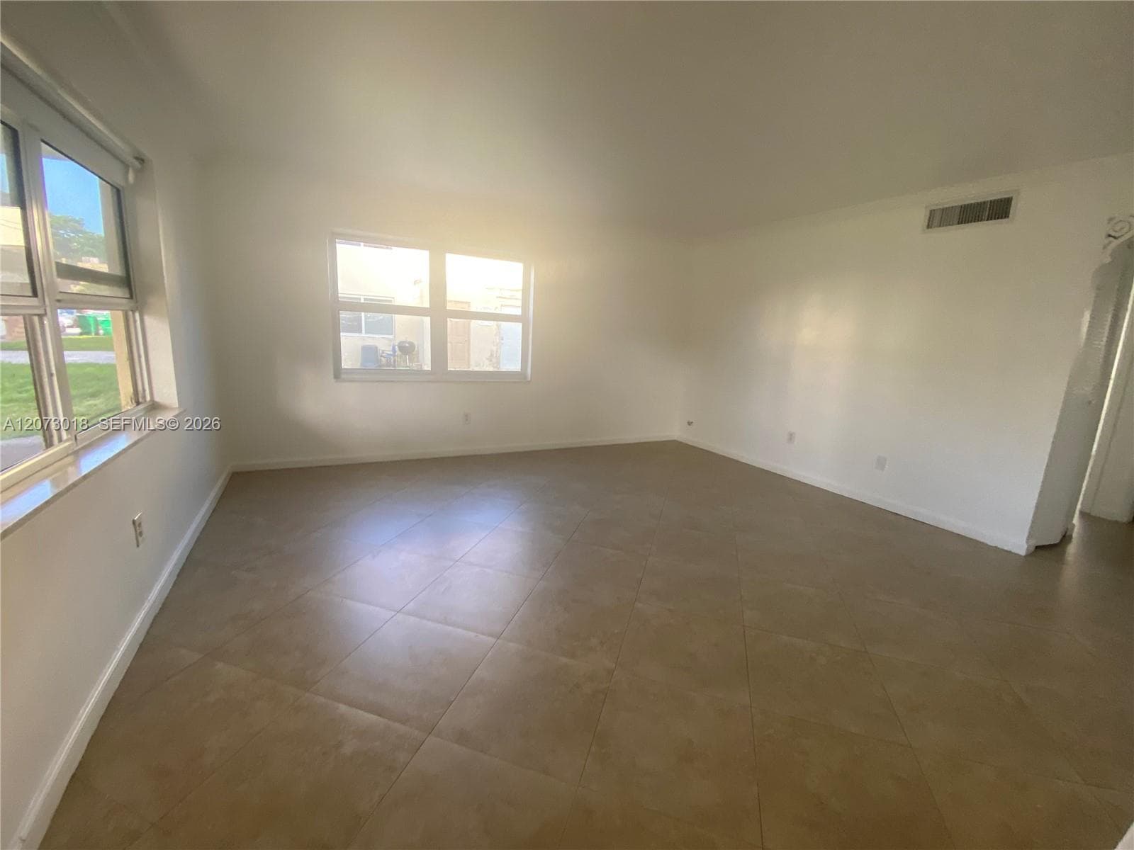 3670 SW 60th Ave # 2, Davie, FL 33314 — zdjęcie 3