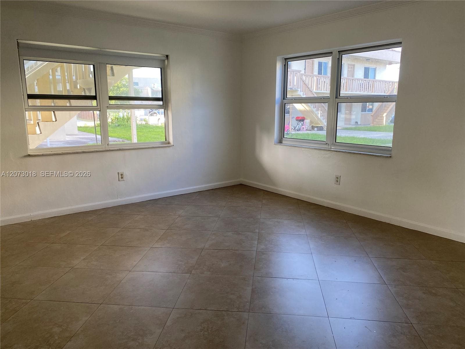 3670 SW 60th Ave # 2, Davie, FL 33314