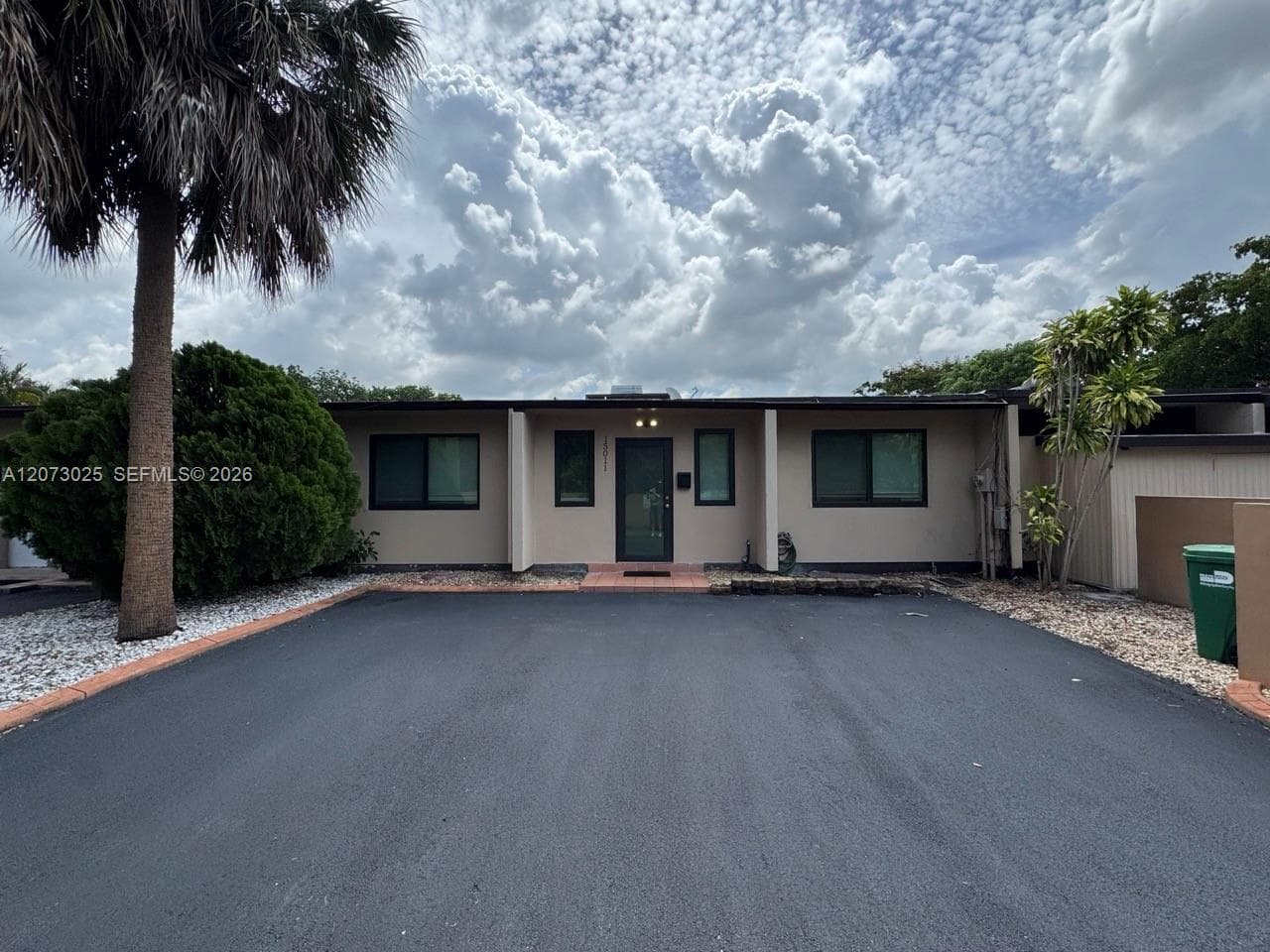 15011 Coconut Ct # 15011, Miami Lakes, FL 33014 — zdjęcie 2