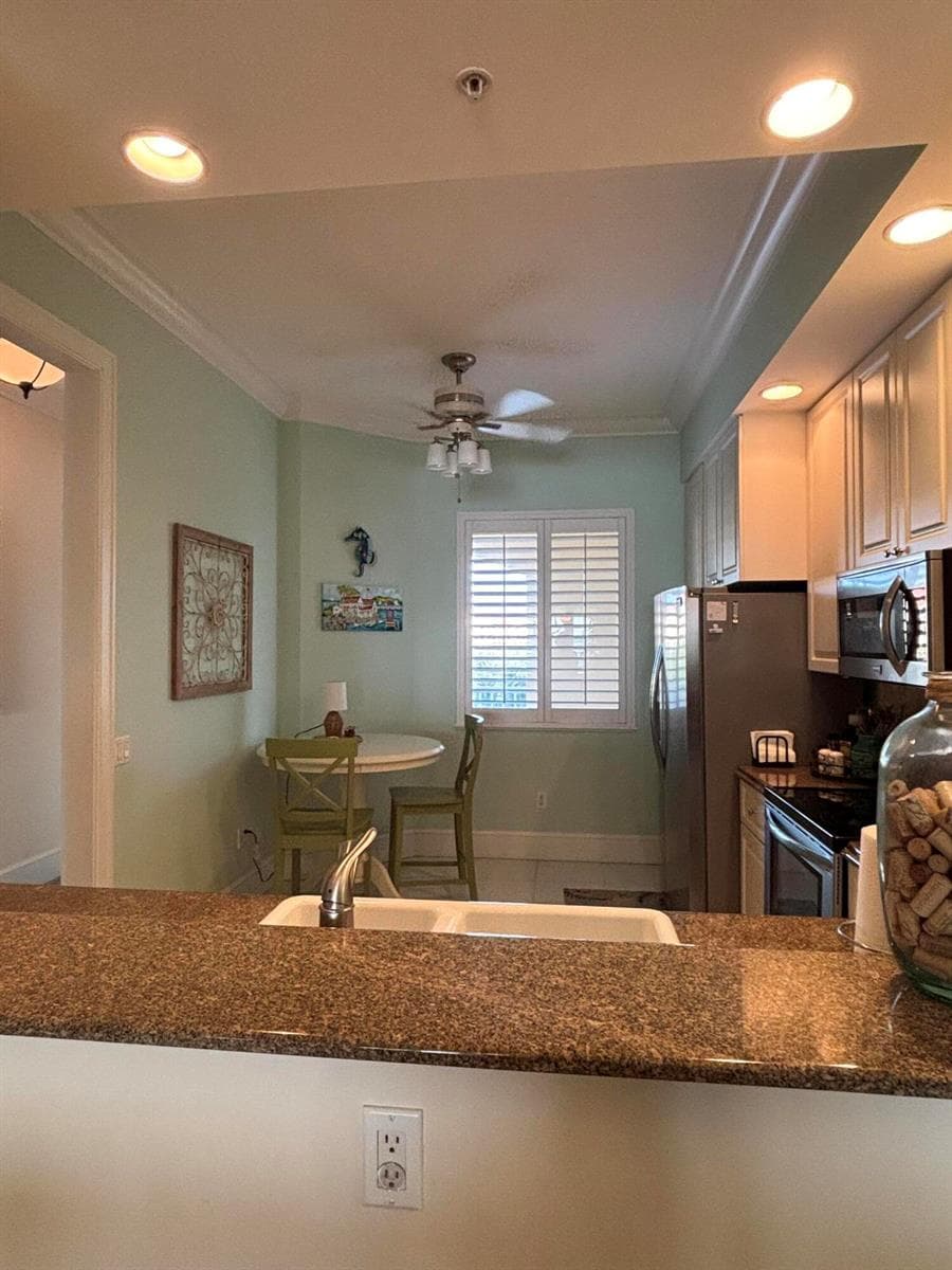 29 HARBOUR ISLE Drive W # 304, Fort Pierce, FL 34949 — zdjęcie 4