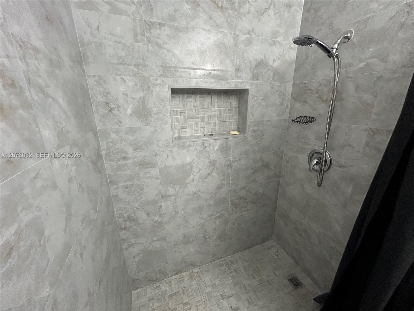 571 SW 29th Ter, Fort Lauderdale, FL 33312 — zdjęcie 2