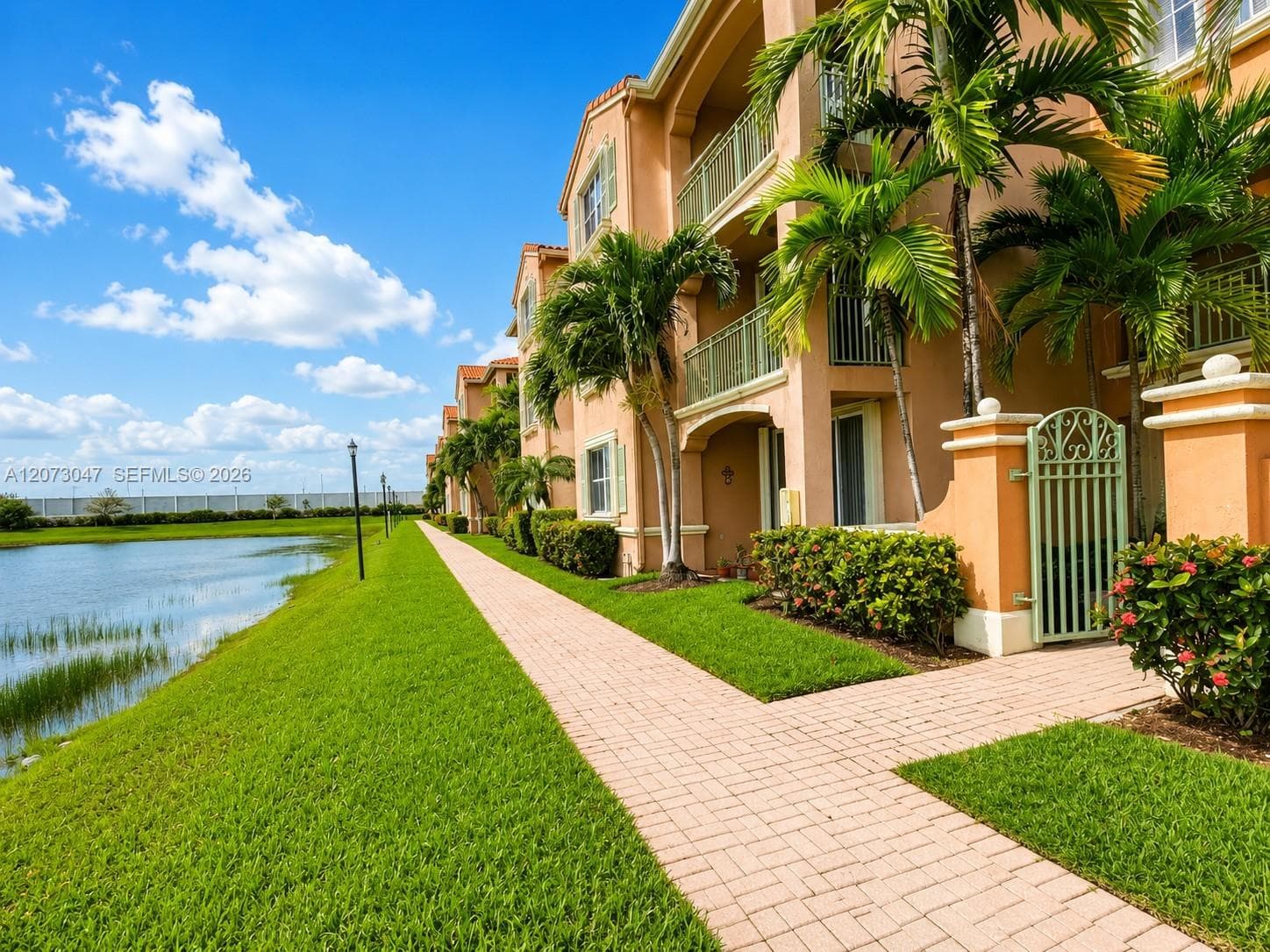 6630 NW 114 th AV # 1503-2, Doral, FL 33178 — zdjęcie 4
