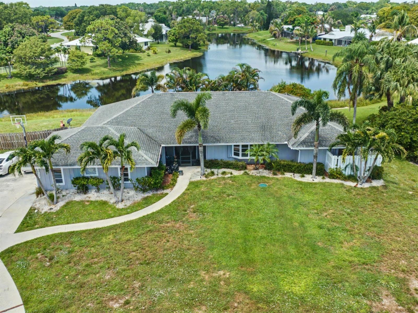 2185 NE Ocapi Court, Jensen Beach, FL 34957