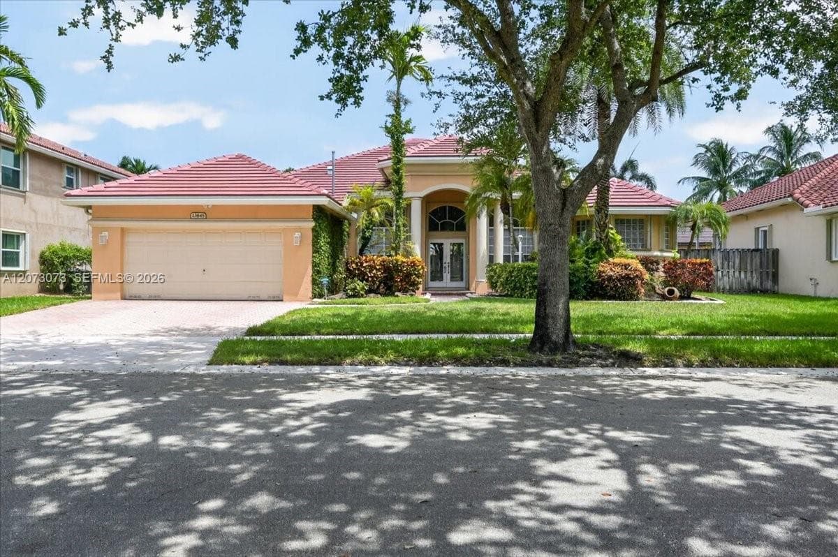 13845 NW 20th St, Pembroke Pines, FL 33028 — zdjęcie 2