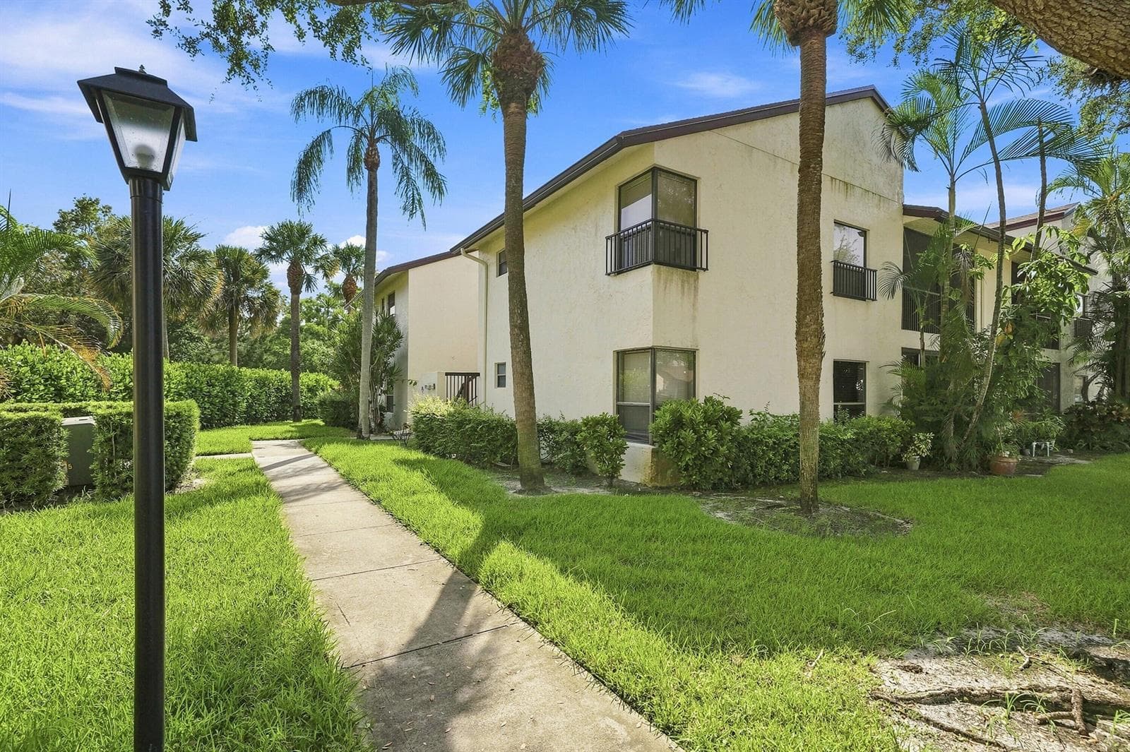 2581 Carambola Circle N, Coconut Creek, FL 33066