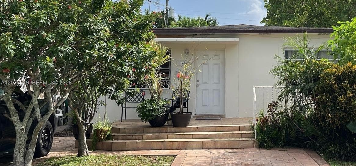 3788 SW 27th Ln, Miami, FL 33134 — zdjęcie 2