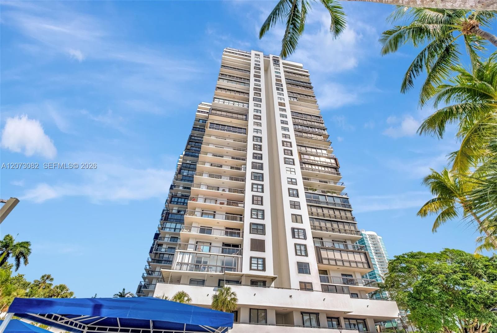 2333 Brickell Ave # 2814, Miami, FL 33129