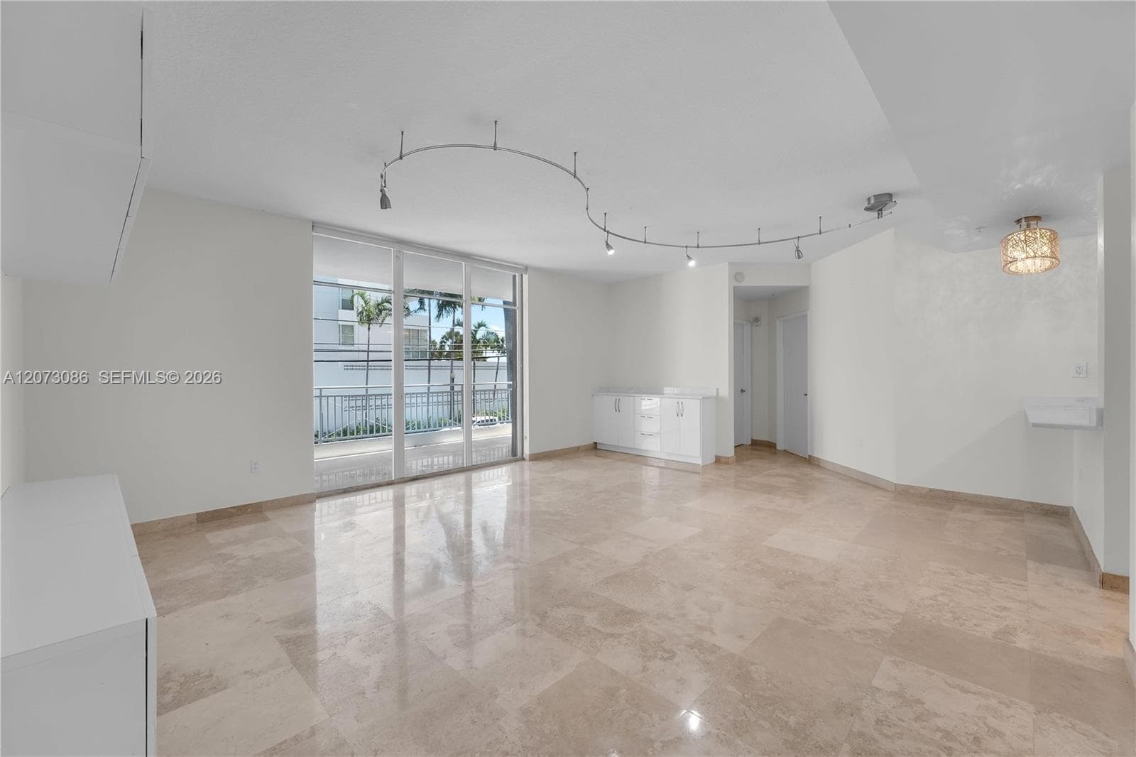 1 Century Ln # 202, Miami Beach, FL 33139 — zdjęcie 5
