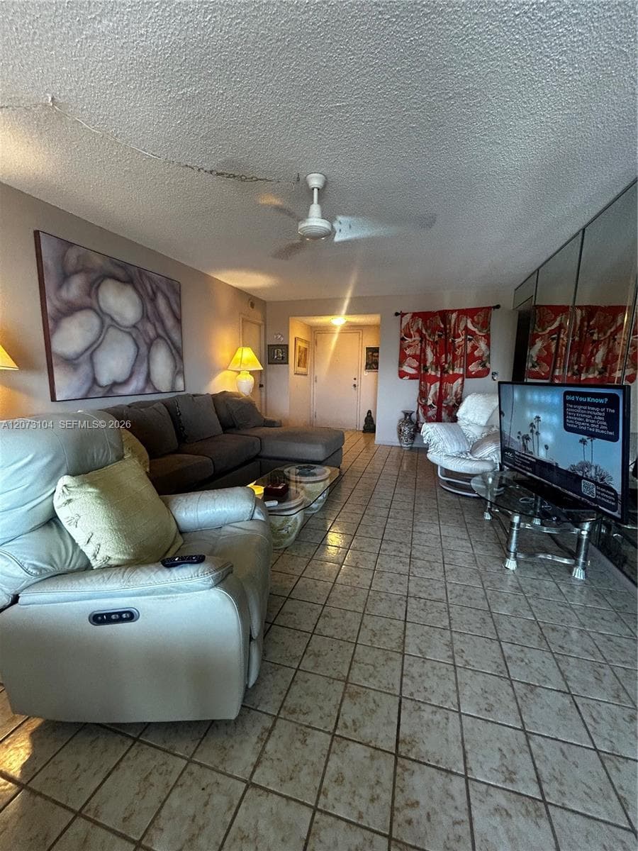 251 174th St # 2315, Sunny Isles Beach, FL 33160 — zdjęcie 3