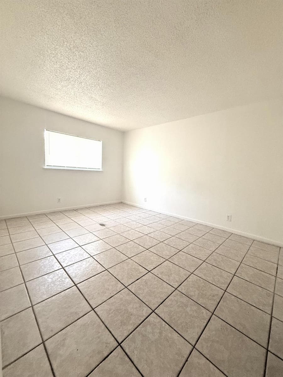 4281 NW 19TH Street # 5, Lauderhill, FL 33313 — zdjęcie 5