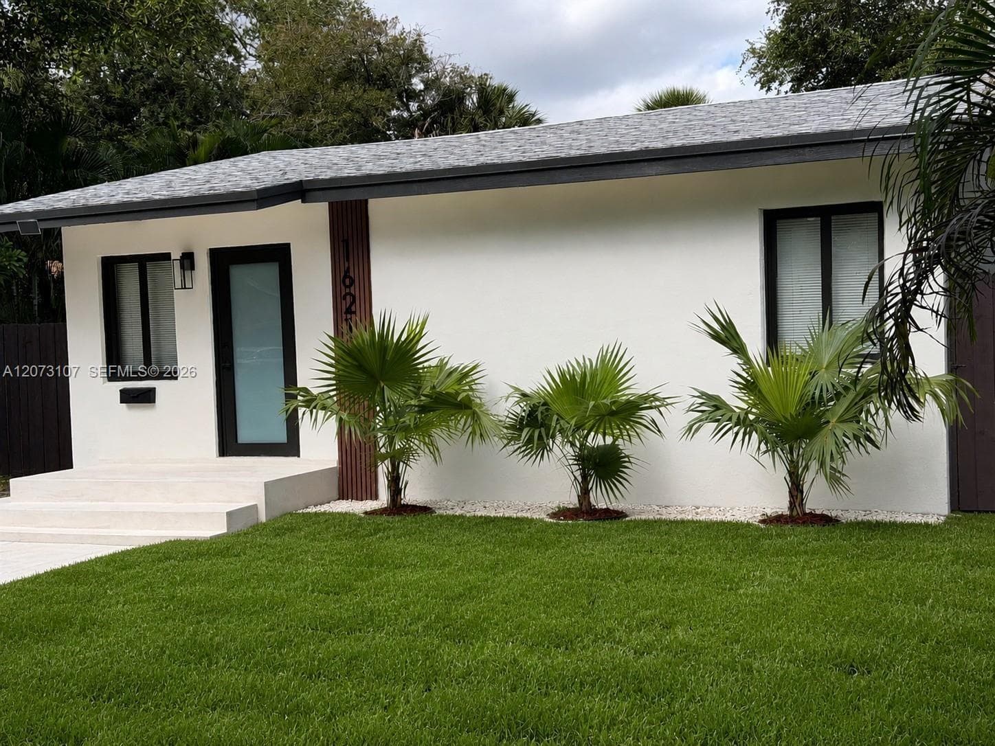 1621 SW 11th Ct, Fort Lauderdale, FL 33312