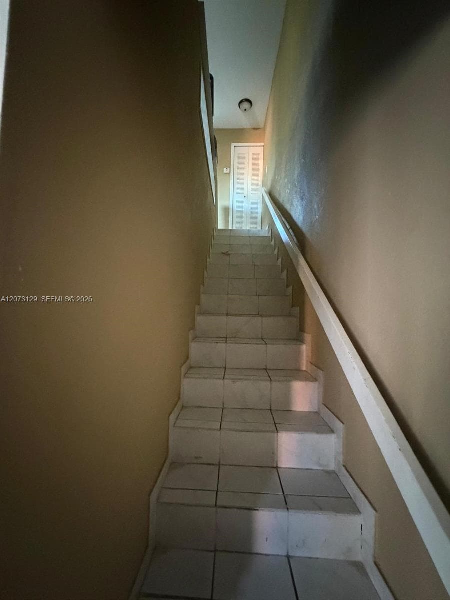6941 W 7th Ave # 10, Hialeah, FL 33014 — zdjęcie 2