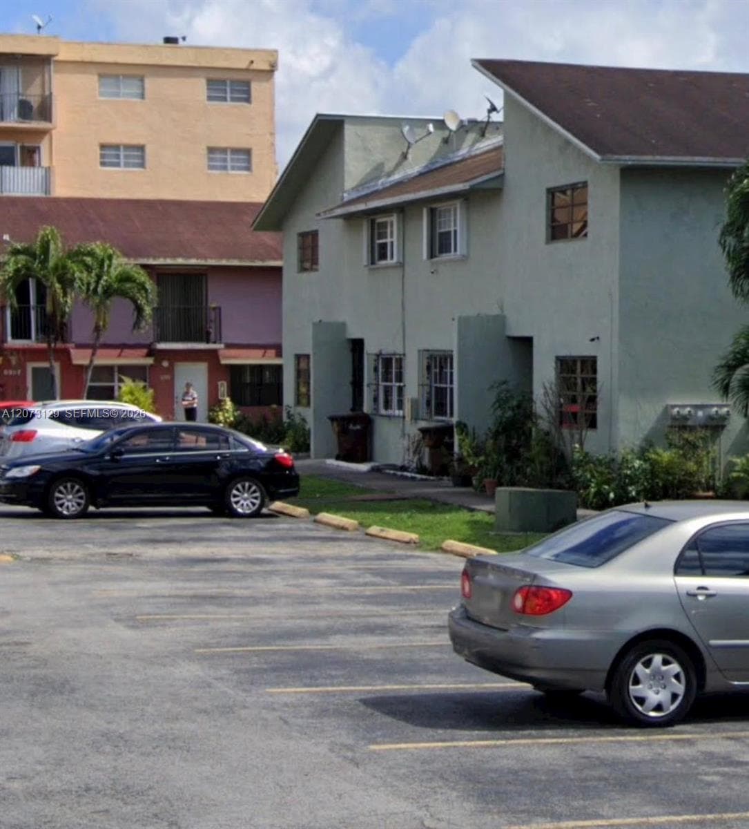 6941 W 7th Ave # 10, Hialeah, FL 33014
