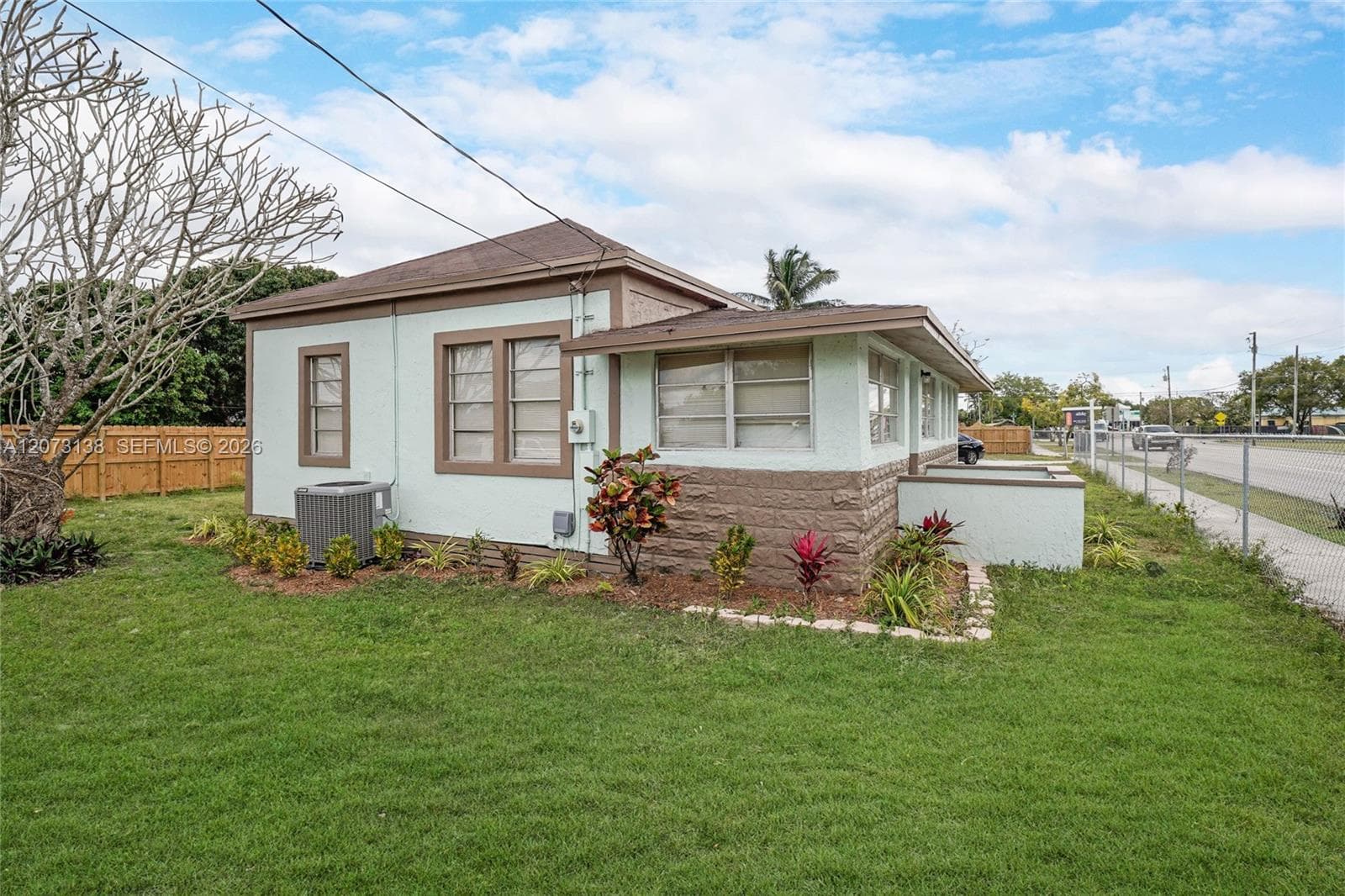 145 NW 6th Ave, Florida City, FL 33034 — zdjęcie 4
