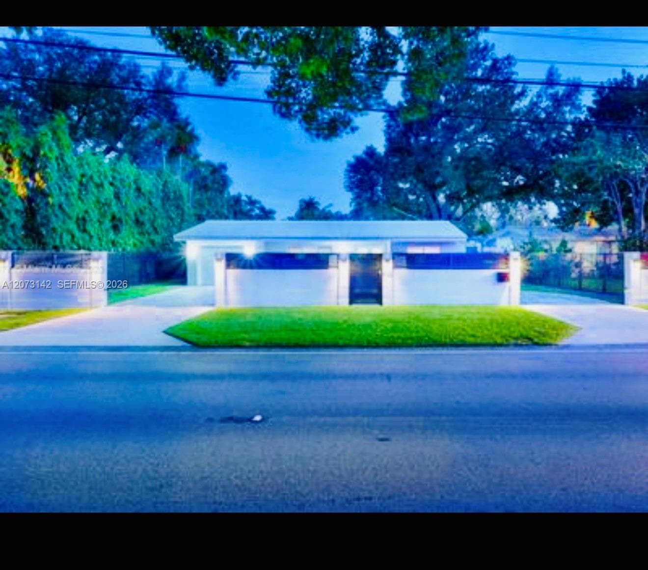 932 Bird Rd, Coral Gables, FL 33146 — zdjęcie 4