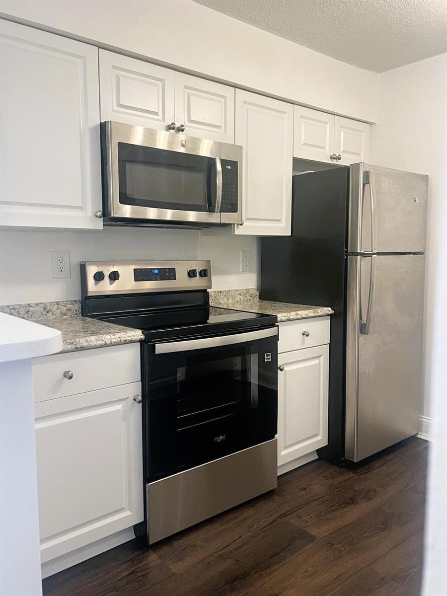 6030 INDRIO Road # 5, Fort Pierce, FL 34951 — zdjęcie 4