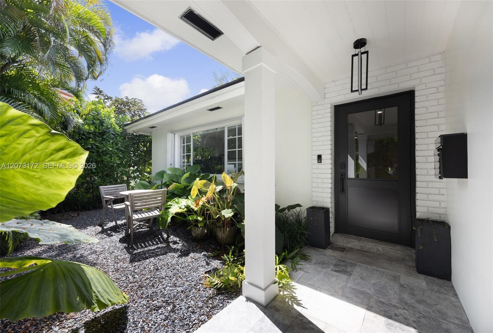 406 Miller Rd, Coral Gables, FL 33146 — zdjęcie 2