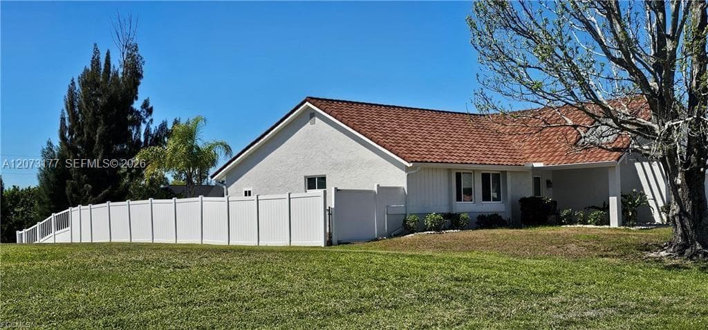 420 SE 15TH TER, Cape Coral, FL 33990 — zdjęcie 3