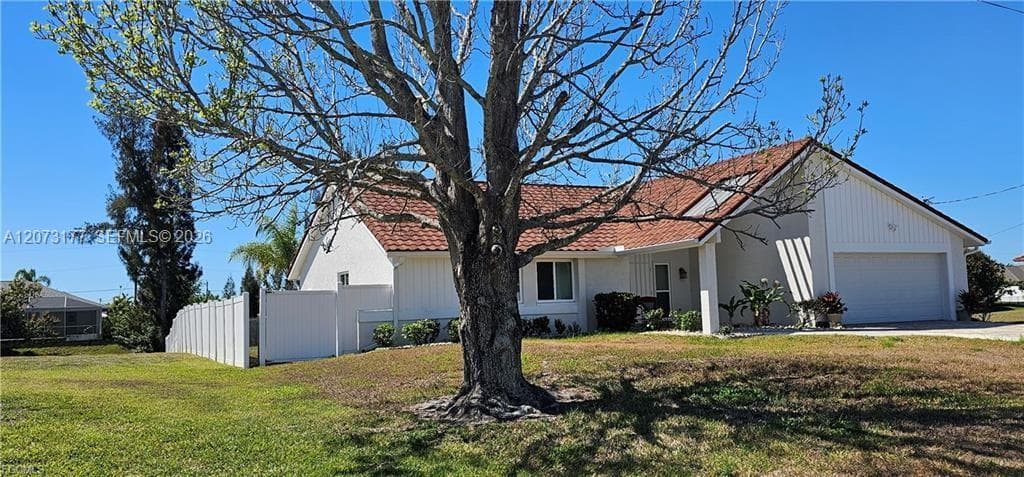 420 SE 15TH TER, Cape Coral, FL 33990 — zdjęcie 5